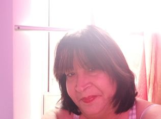 94 Grand St #2, Lowell, MA 01851