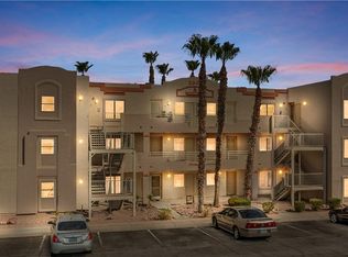 2004 Mesquite Ln APT 303, Laughlin, NV 89029