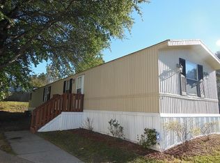 724 Creek Ridge Rd TRLR 128, Greensboro, NC 27406