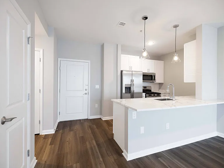 Harbor Pointe — Photo 21