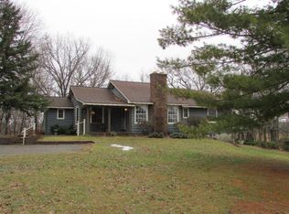 1520 E Dexter Trl, Dansville, MI 48819