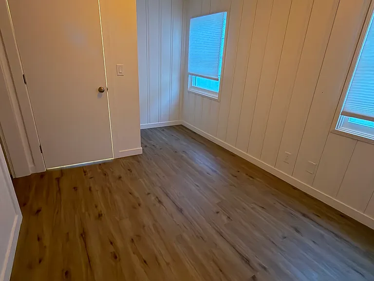 644 Mountain View St — Photo 6