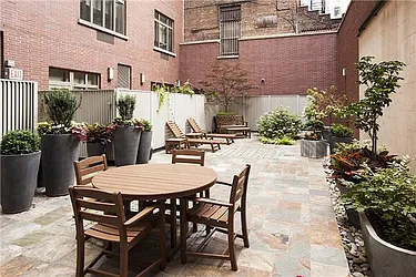 Sold by Poljan Properties Inc.