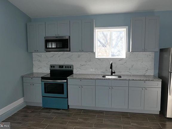 4th image of 5831 Yocum St Unit A