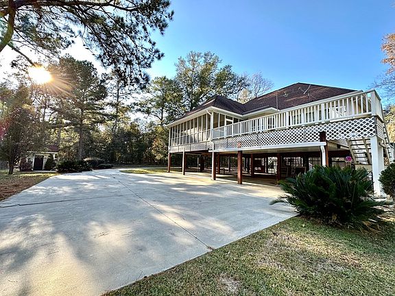 4th image of 148 Dogwood Ln