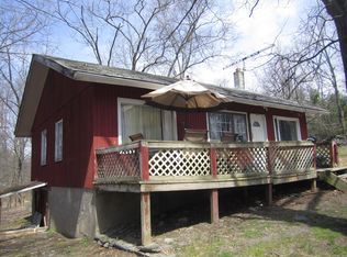 1413 Gertrude St, Stroudsburg, PA 18360