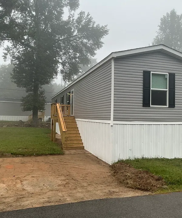 58 Poole Cir
