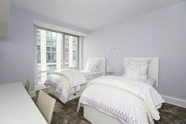 Rented by BLU Real Estate | media 25