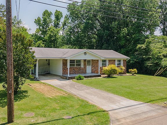 2nd image of 8104 Luscombe Dr