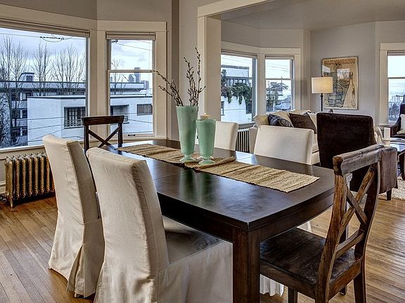 Huge dining room!