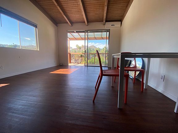 5th image of 2101 Ivar Ave #4