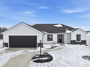 1584 Lagonda Trl, Fort Wayne, IN 46818