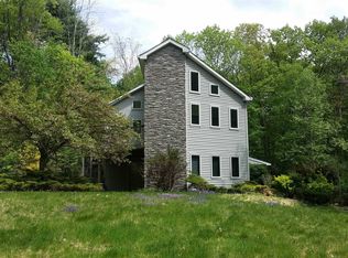 20 Straub Dr, Pleasant Valley, NY 12569