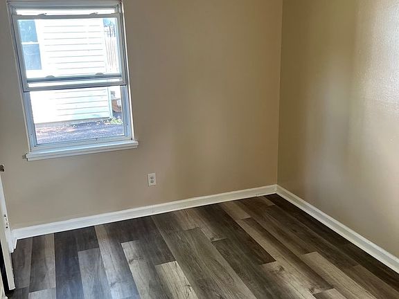 2nd image of 233 S Bon Air Ave