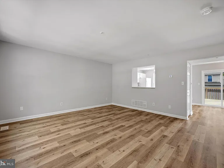 2315 Bluegrass Heights Ct — Photo 4