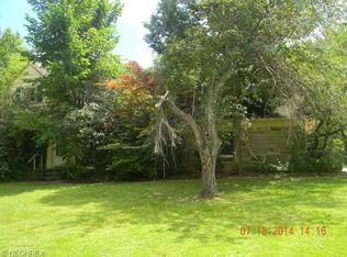 8224 Brookside Rd, Independence, OH 44131