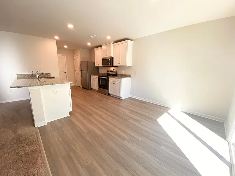 1611 Gate Hill Rd SE — Photo 8