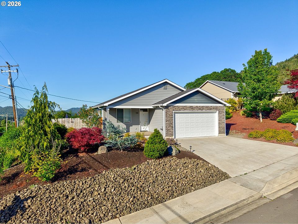 1st image of 110 Flangas Ave