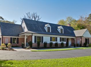 1826 Knollwood Road, Lake Forest, IL 60045