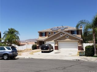 982 Seymour Way, Perris, CA 92571