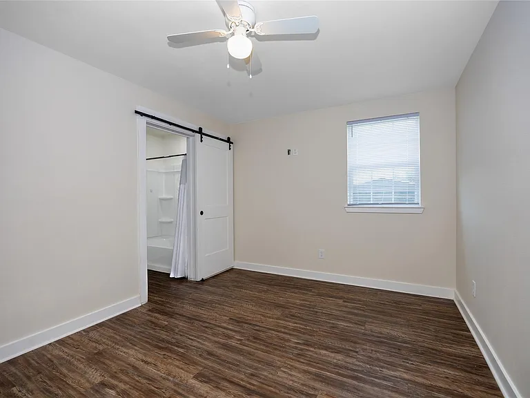 10930 Exeter St #B — Photo 21