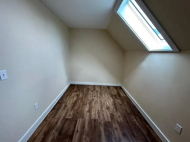 1 bed, 800 sqft, $1,500 — Photo 3