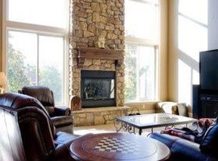 22 Carrington Ln, Centerville, UT 84014