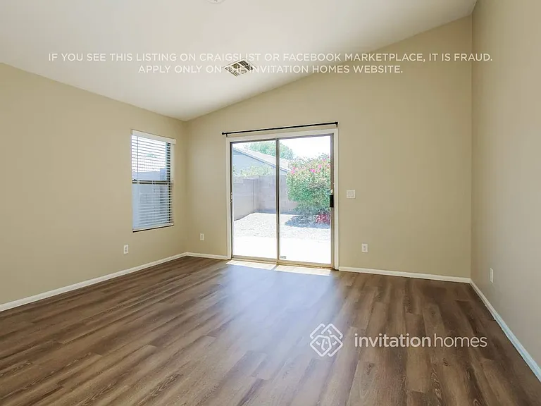 16255 W Moreland St — Photo 6