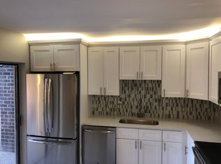 1335 13th Ter, Palm Beach Gardens, FL 33418
