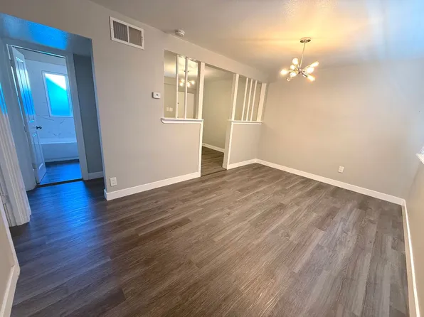 221 S 10th St, 221 S 10th St APT 8, Las Vegas, NV 89101