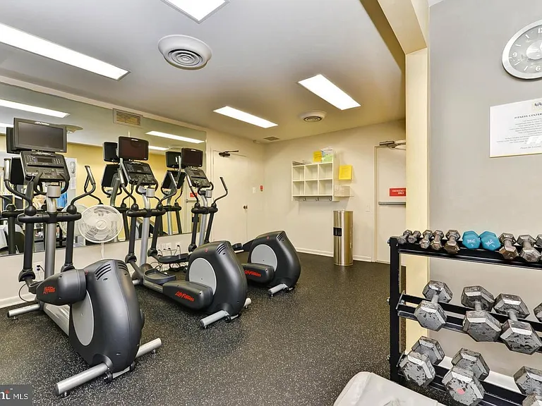 4620 N Park Ave #503E — Photo 29
