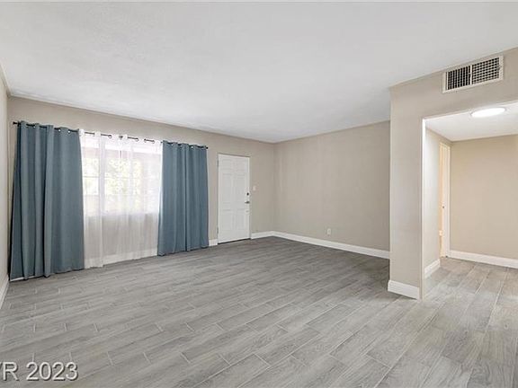 5th image of 1622 Thelma Ln #B