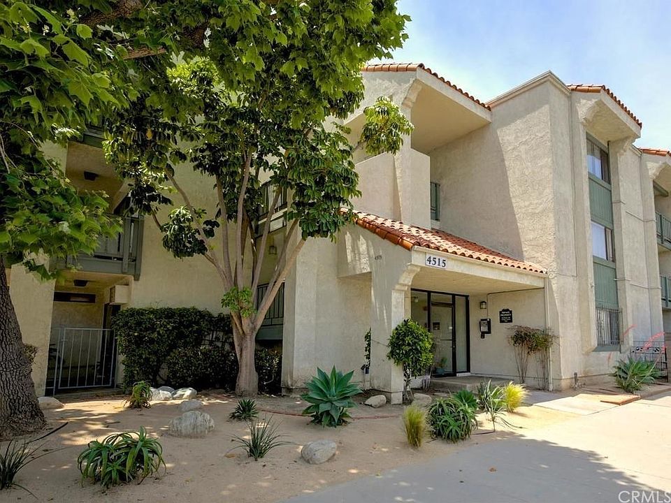 2nd image of 4515 California Ave Unit 203