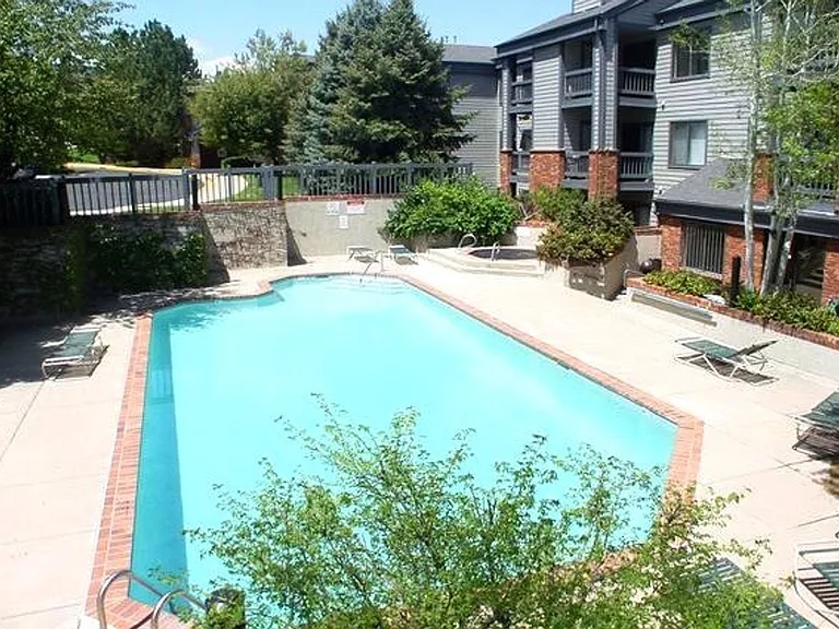 2727 Folsom St #117 — Photo 31