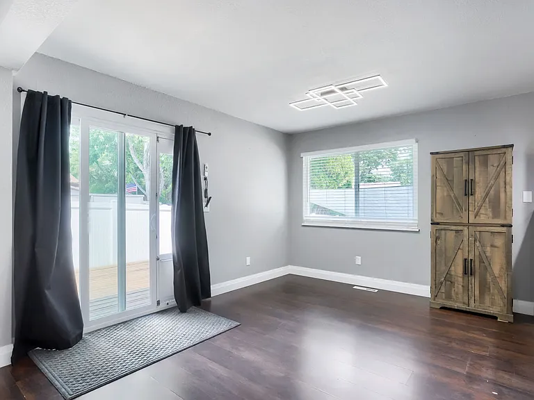 Formal Dining room