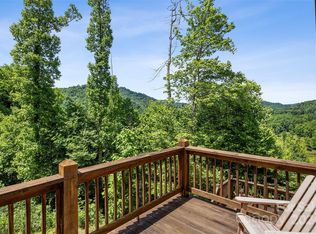 329 S Pinnacle Dr, Burnsville, NC 28714
