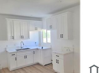 540 W 46th St, Los Angeles, CA 90037