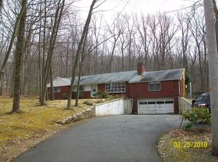 53 Sawmill Rd, Lebanon, NJ 08833