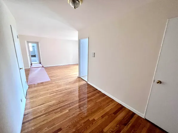 75 Ellwood Street image 1 of 5