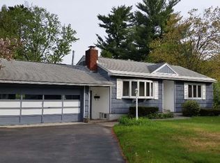 65 Dixon Rd, Queensbury, NY 12804