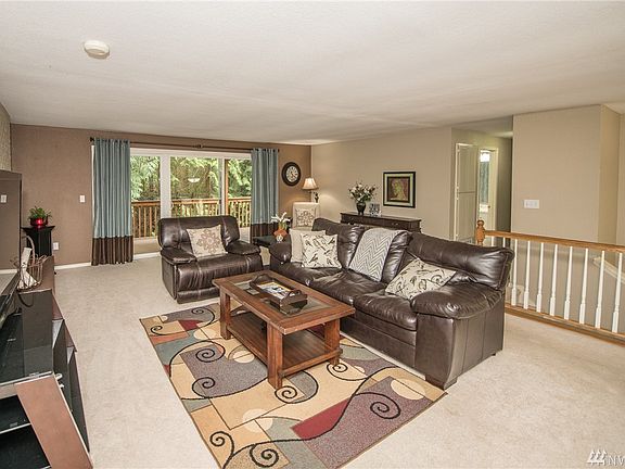 5th image of 4205 67th Ave NW