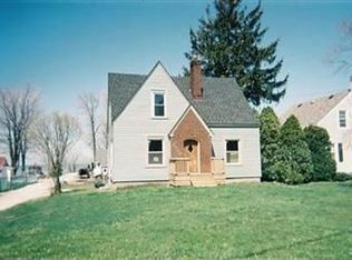 6207 Lake Rd W, Oakwood, OH 44004