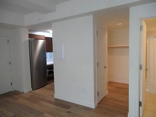 Rented by Brown Harris Stevens | media 6