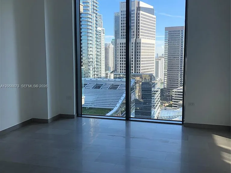 88 SW 7th St #2603 — Photo 13