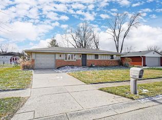 8211 Gibson Ave, Fairborn, OH