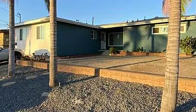 8 bed, 2437 sqft, $10,200 — Photo 2