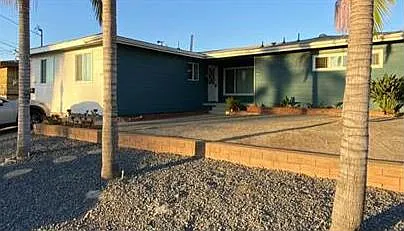 5203 E Falls View Dr — Photo 3