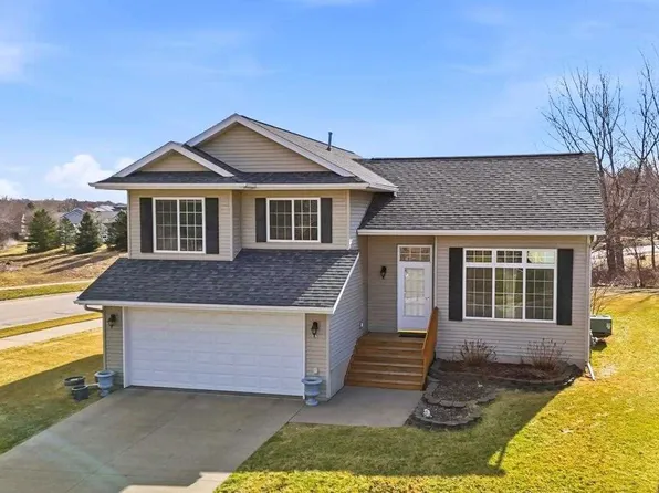 3 Andrea Ct, Iowa City, IA 52246