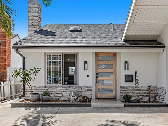 4th image of 25802 Sycamore Ln