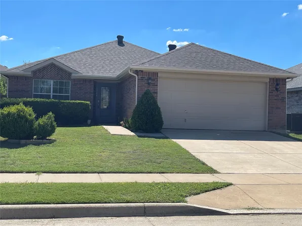 5704 Moon Flower Ct, Fort Worth, TX 76244